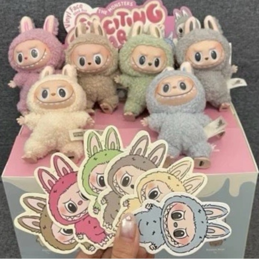 Brand New in Box Labubu The Monsters Macaron keychain from Popmart - sold out!!